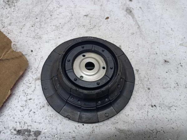 TETE DE AMORTISSEUR VW T5 2003-2015 - Vue 1